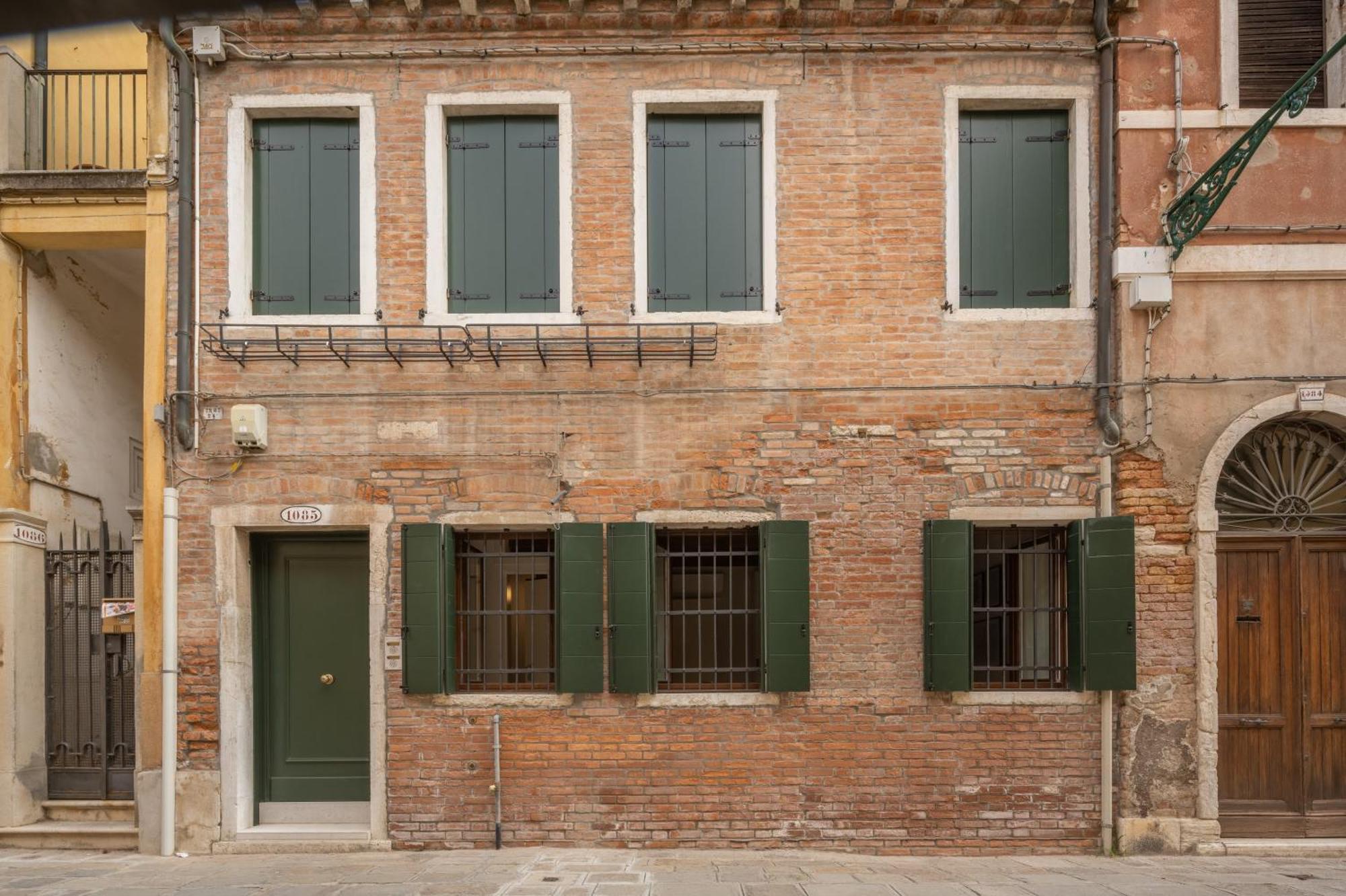San Giacomo Dall'Orio Garden Apartment R&R Wenecja Zewnętrze zdjęcie